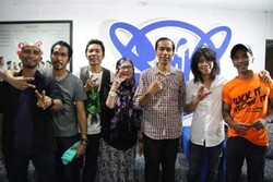 Sakrielegious: Musik dan Kampanye Politik