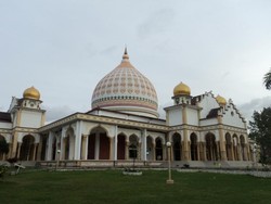 Wisata Religi Ke Masjid Ruhama Takengon Aceh Tengah
