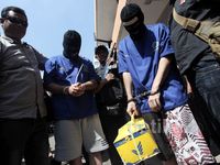 Rekonstruksi Kasus Sabu 35 Kg di Kantor Pos