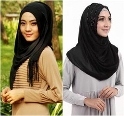 Hijab Style: Gaya Feminin dan Anggun 5 Peserta Hijab Hunt 2014