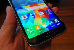 Samsung Uji Galaxy S5 non-Android