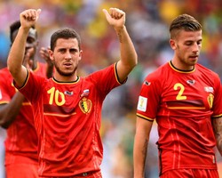 Setan Merah yang Selalu Panas Menuju Akhir Laga