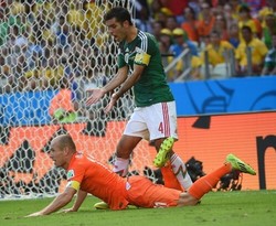 Robben Luput dari Hukuman FIFA Meski Mengaku Melakukan Diving