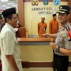 Permudah Warga Bayar Pajak, Samsat Corner Hadir di Pusat Perbelanjaan Waru