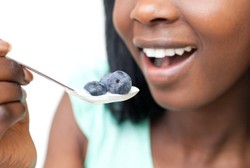 Studi Ungkap Manfaat Lain Ngemil Yoghurt: Turunkan Risiko Diabetes