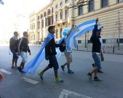 Nyanyian Suporter Argentina Panaskan Sao Paulo