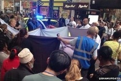 Melahirkan di Depan Toko dan Jadi Tontonan Warga, Wanita Ini Hujan Uang