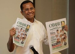 Tim Jokowi-JK Selalu Bawa Tabloid Obor Rahmatan Lil Alamin Kemana pun