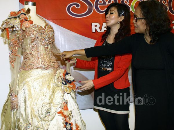 Pameran Gaun Pengantin