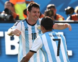 Sebelum Mengoper ke Di Maria, Messi Sempat Berpikir untuk Menembak Sendiri