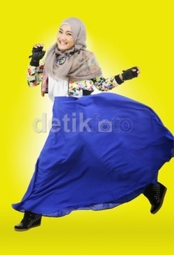 Raih 5 Piala AMI, Fatin: Alhamdulillah Aku Penyanyi Berhijab