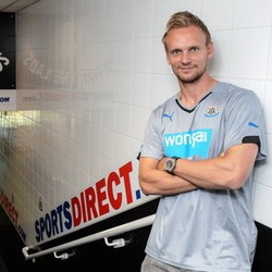 Newcastle Datangkan Siem de Jong
