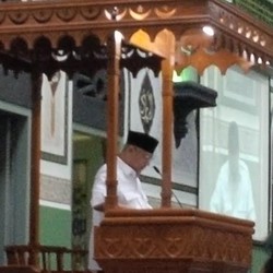 Kaban Beri Ceramah Tarawih di Al Azhar, Singgung Kondisi Umat Islam