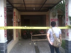 Pasca-penyegelan oleh Massa, Kantor tvOne Yogya Dipasang Garis Polisi