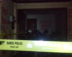 Kantor tvone Yogya Digeruduk Massa PDIP