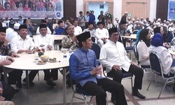 Bukber dengan Anak Yatim, Waketum PD Minta Kadernya Menangkan Prabowo-Hatta