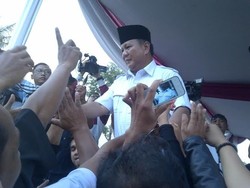 Orasi di Depan Petani, Prabowo: Tanggal 9 Juli Jangan Sampai Ketiduran