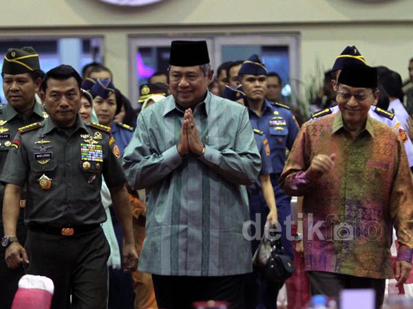 SBY Buka Puasa Bersama TNI
