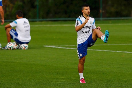 Aguero Mulai Berlatih Lagi