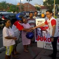 Relawan Pemuda Surabaya Pilih Jokowi-JK karena Dinilai Merakyat