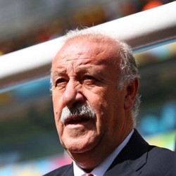 Capello Sarankan Del Bosque Terus Tangani Spanyol