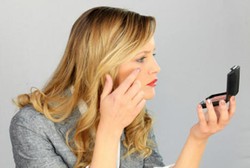 Tanpa Disadari, 5 Kegiatan Inilah Biang Keladi Wajah Kelihatan Tua