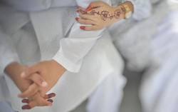 Sentuh Istri Sendiri, Batalkan Wudhu?