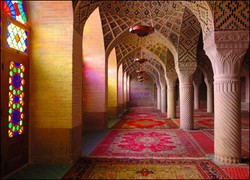 Masya Allah, Masjid di Iran Secantik Ini!