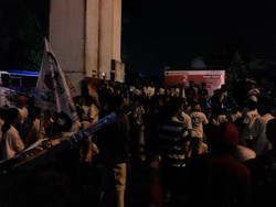 Puluhan Pemulung Deklarasi Dukungan ke Jokowi-JK di Depan TIM