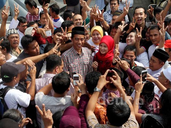 Jokowi Jadi Primadona di Cibinong