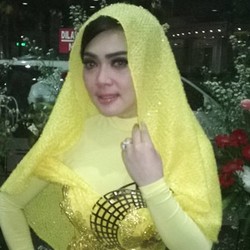 Syahrini Siap Rayakan Idul Fitri di Mekkah