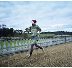 Stella McCartney dan Adidas Buat Baju Olahraga Jadi Makin Stylish