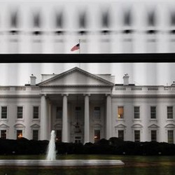 Kerja di Gedung Putih AS, Gajinya Rp 900 Juta/Tahun