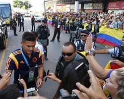 Setengah Hari Kerja untuk Dukung Kolombia