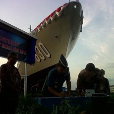 PT PAL Launching Kapal Cepat Rudal Pesanan TNI AL