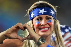 Rias Wajah dengan Cat Sembarangan, Suporter Bola Bisa Kena Eksim