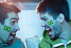 Salah Pilih Kuas, Face Painting Juga Bikin Kulit Suporter Piala Dunia Iritasi