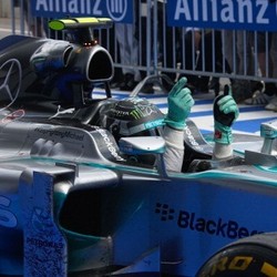 Rosberg Tercepat, Mercedes Satu-Dua