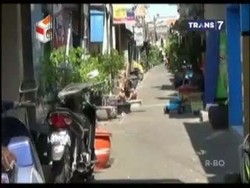 Aktivitas Warga Dolly Pasca Penutupan