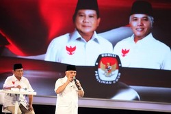 Bertanya Balik ke Jokowi, Hatta Ditegur Moderator