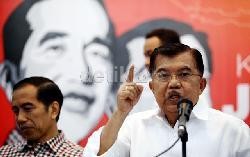 Ini Alasan JK Tak Dampingi Jokowi di Konser Salam 2 Jari