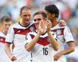 Jerman Cuma Menang 1-0, Lahm: Yang Penting ke Semifinal