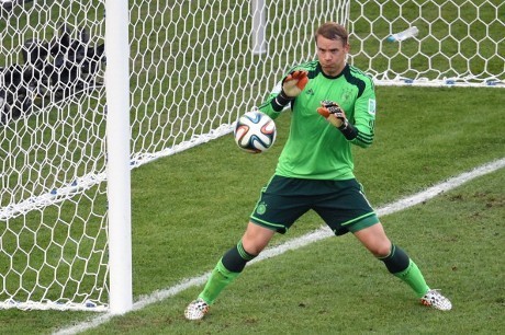 Untung Ada Neuer! Untung Ada Neuer!