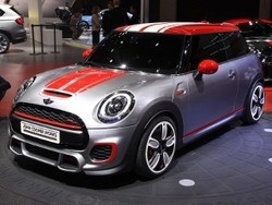 Kekuatan Baru MINI John Cooper Works