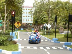 Liburan Sekolah ke Sanggaluri Park, Purbalingga