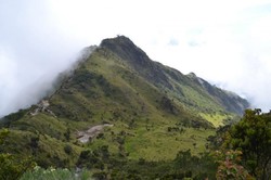 Merbabu, Keindahan yang Menjulang di Atas Langit Jawa