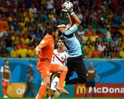 Singkirkan Kosta Rika Lewat Adu Penalti, Belanda Maju ke Semifinal