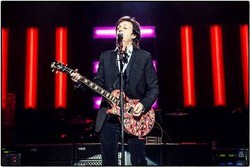 Sembuh dari Sakit, Paul McCartney Kembali Konser