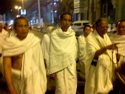 Berpakaian Ihram, Jokowi Siap Menunaikan Umrah di Mekkah