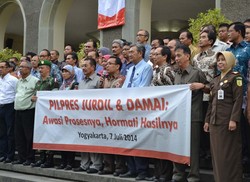 Rektor dan Akademisi se-DIY Deklarasi Kawal Pilpres Jurdil dan Damai